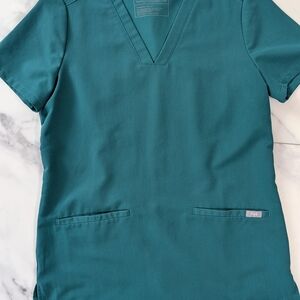Figs Hunter Green V-Neck Scrub Top